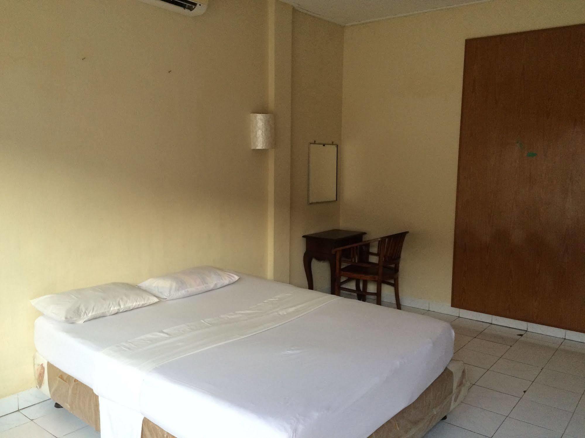 Rita Za Hotel Kuta Lombok Dış mekan fotoğraf